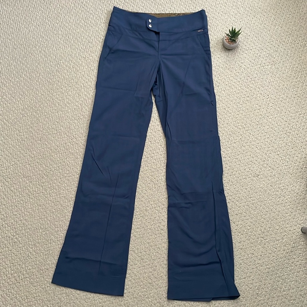 Lululemon rare Trail Trouzher blue plaid with hint of grey 4